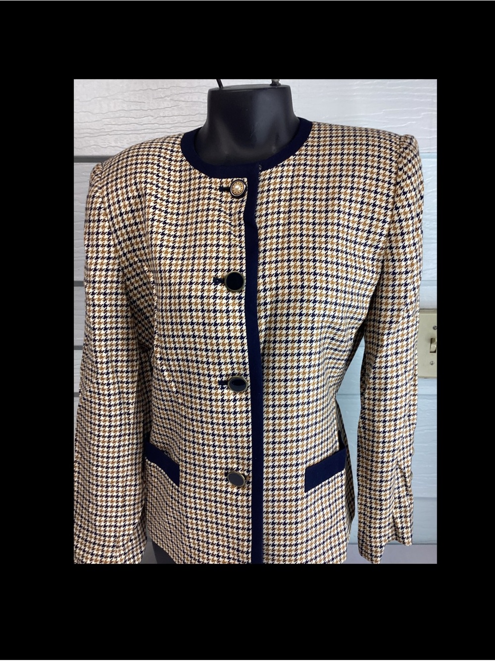 Classic Houndstooth Women's Jacket with Navy Trim.(rack)